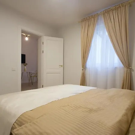 Pilies Gatves Apartamentai *